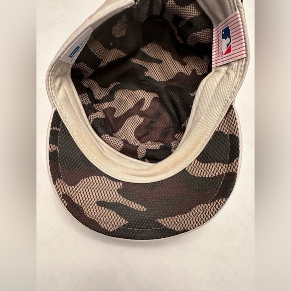 New Era MLB NY Yankees Military THIS ITEM IS SOLD UNABLE TO DELETE - Picture 8 of 9